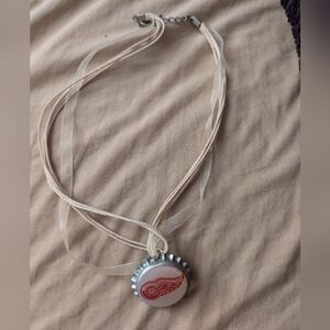 Vintage red wings bottle cap necklace S
